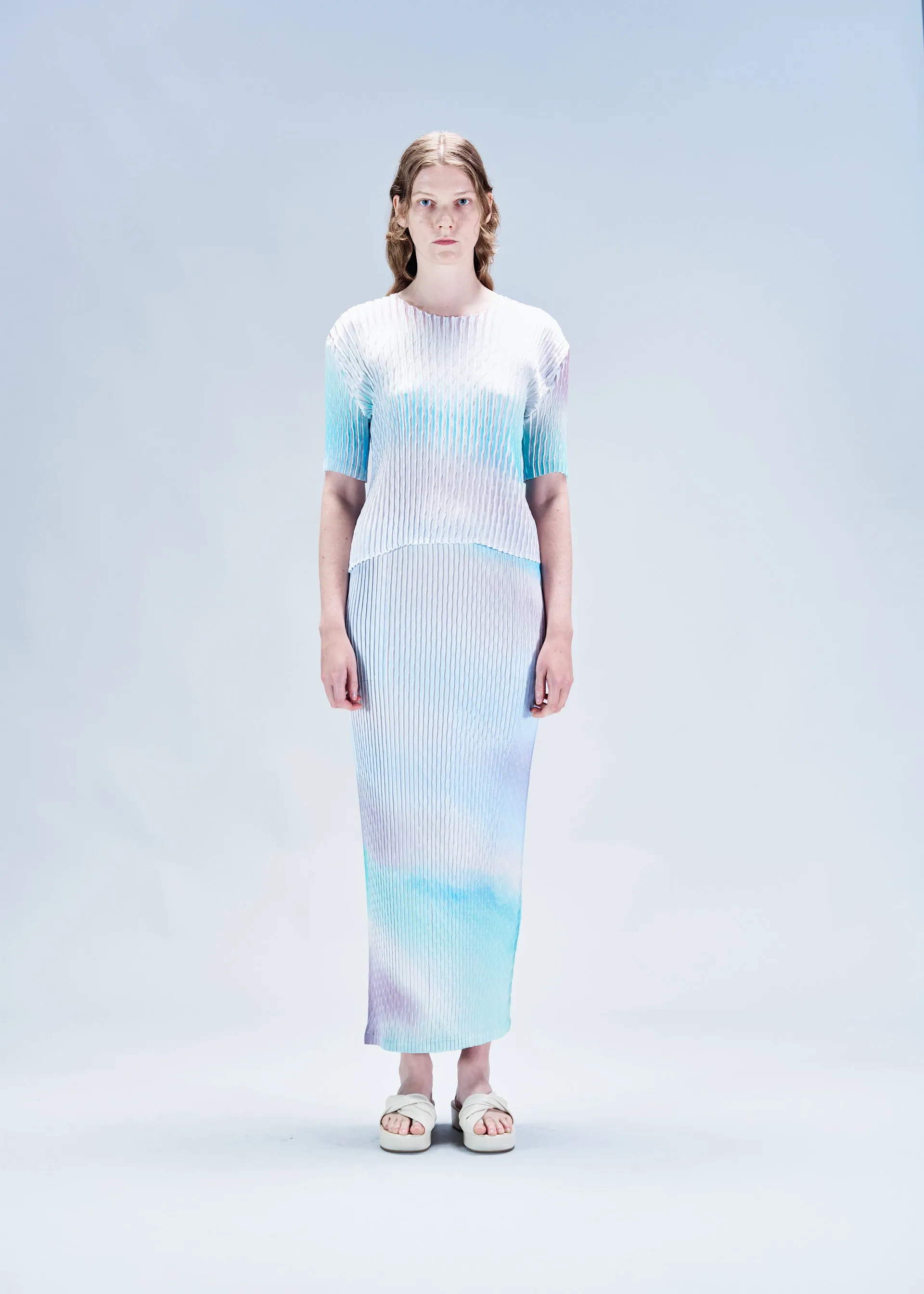 SUFFUSED PLEATS TOP sold by Issey Miyake product image thumbnail 2