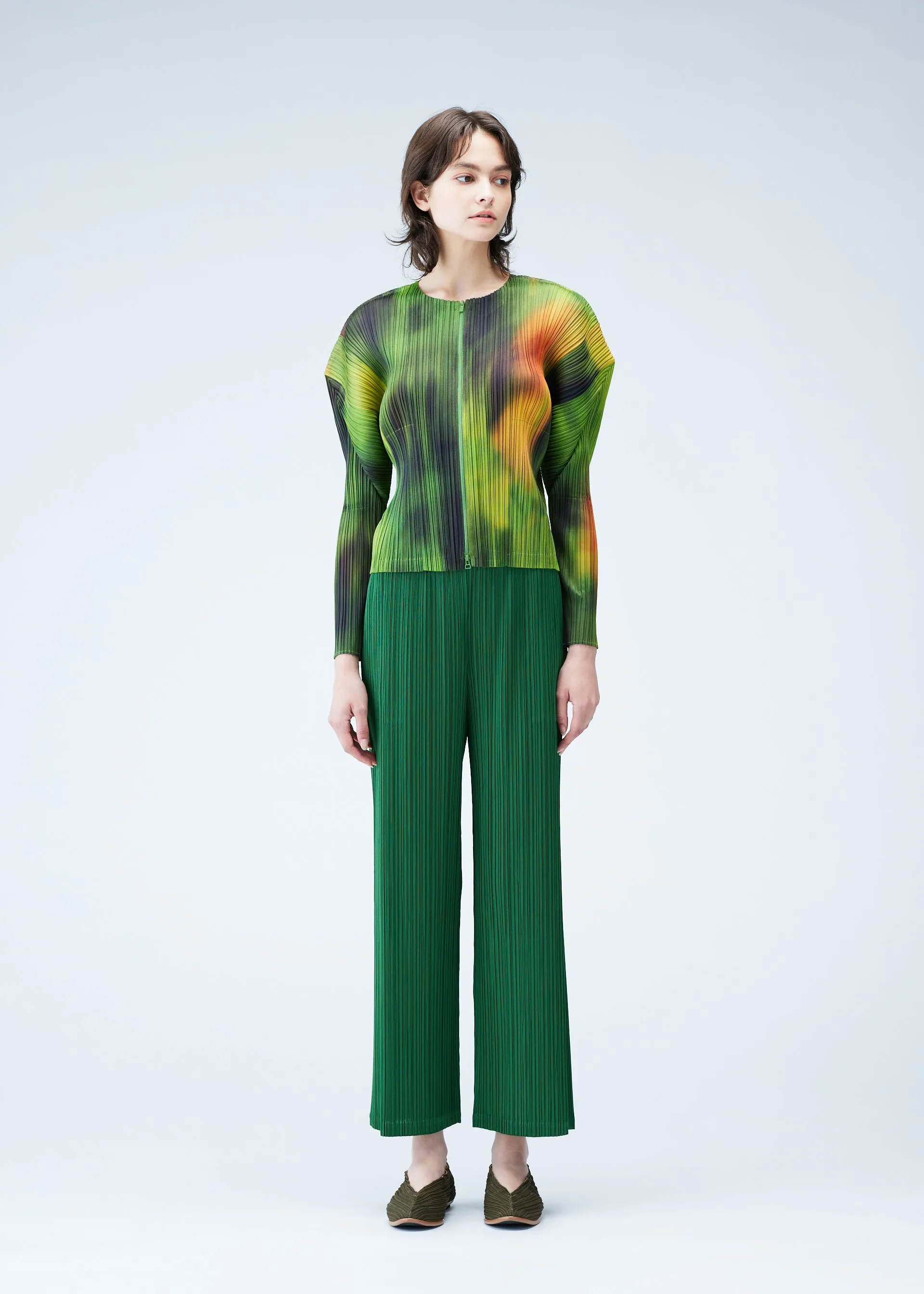 TURNIP & SPINACH sold by Issey Miyake product image thumbnail 4