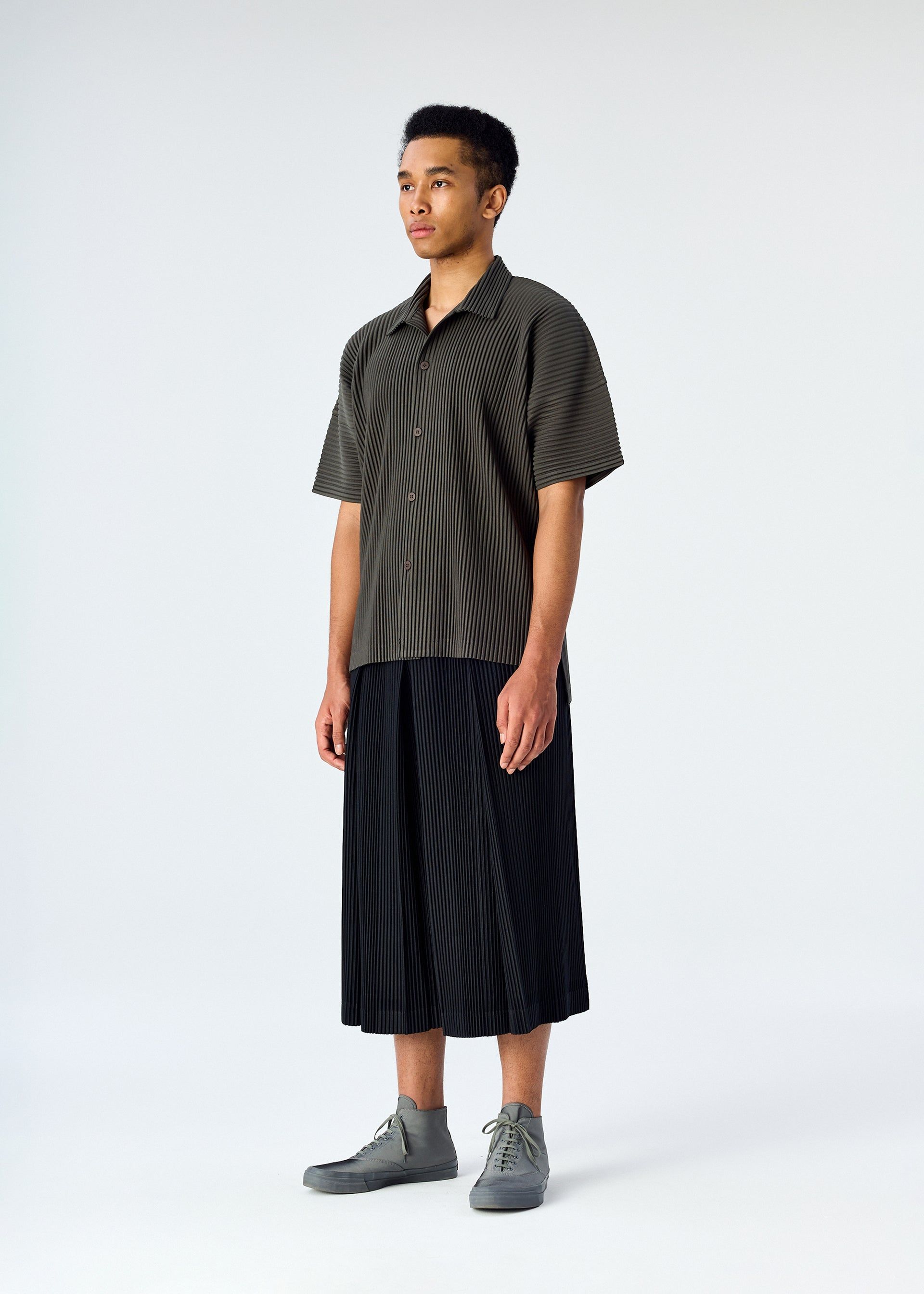 PLEATS BOTTOMS 1 PANTS sold by Issey Miyake product image thumbnail 3