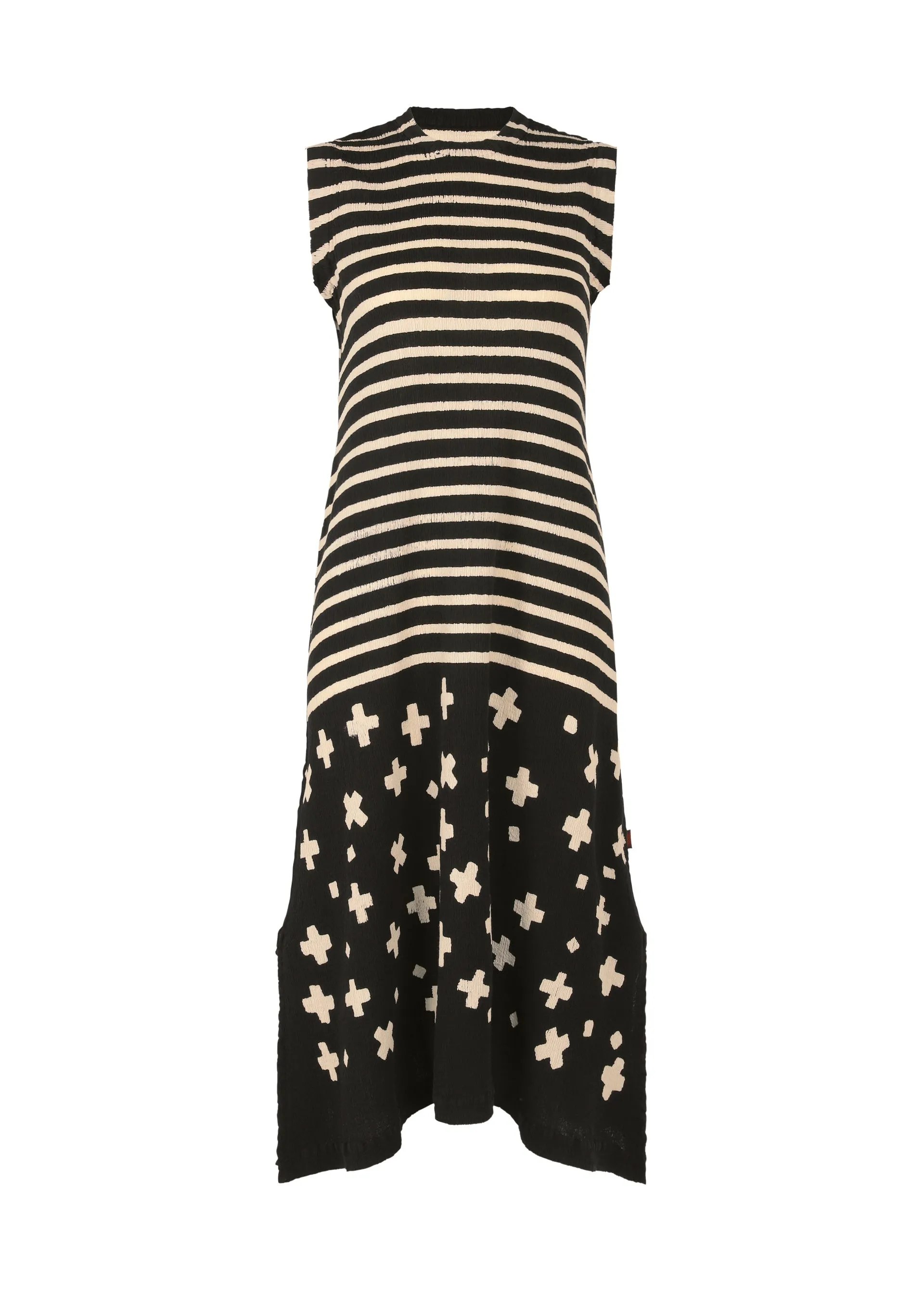 KYO CHIJIMI CROSS BORDER DRESS sold by Issey Miyake