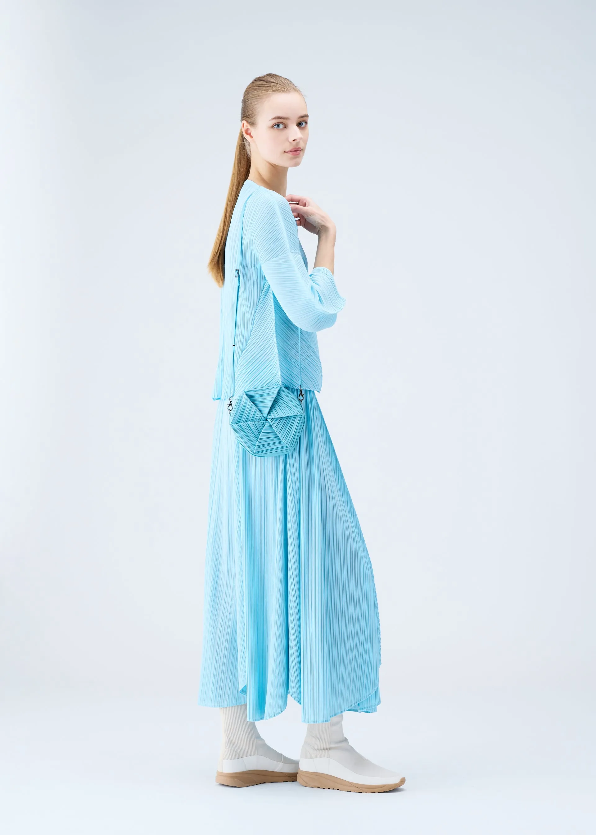 FROZEN FLOWER BAG sold by Issey Miyake product image thumbnail 2