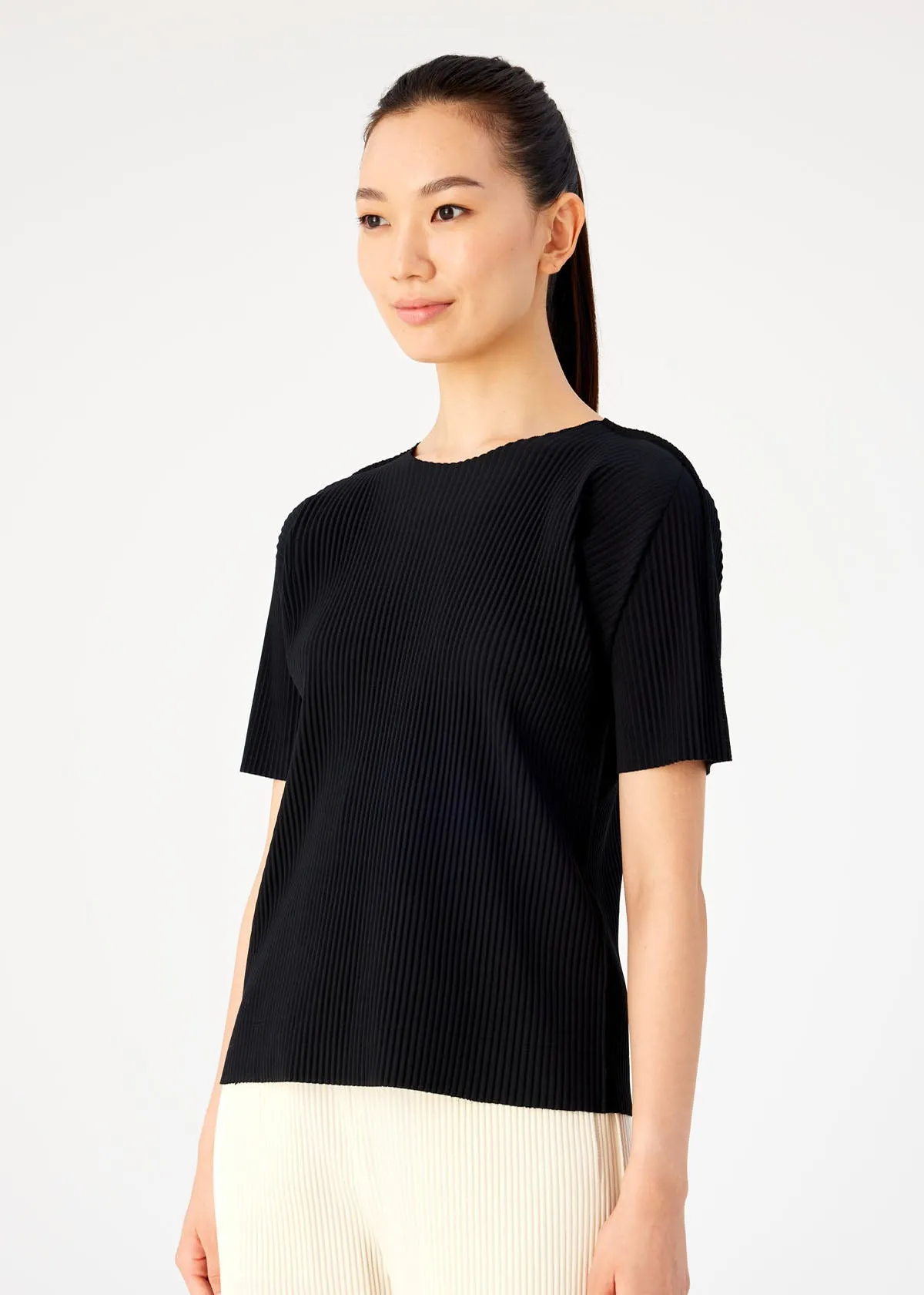 FINE KNIT PLEATS BLACK sold by Issey Miyake product image thumbnail 3