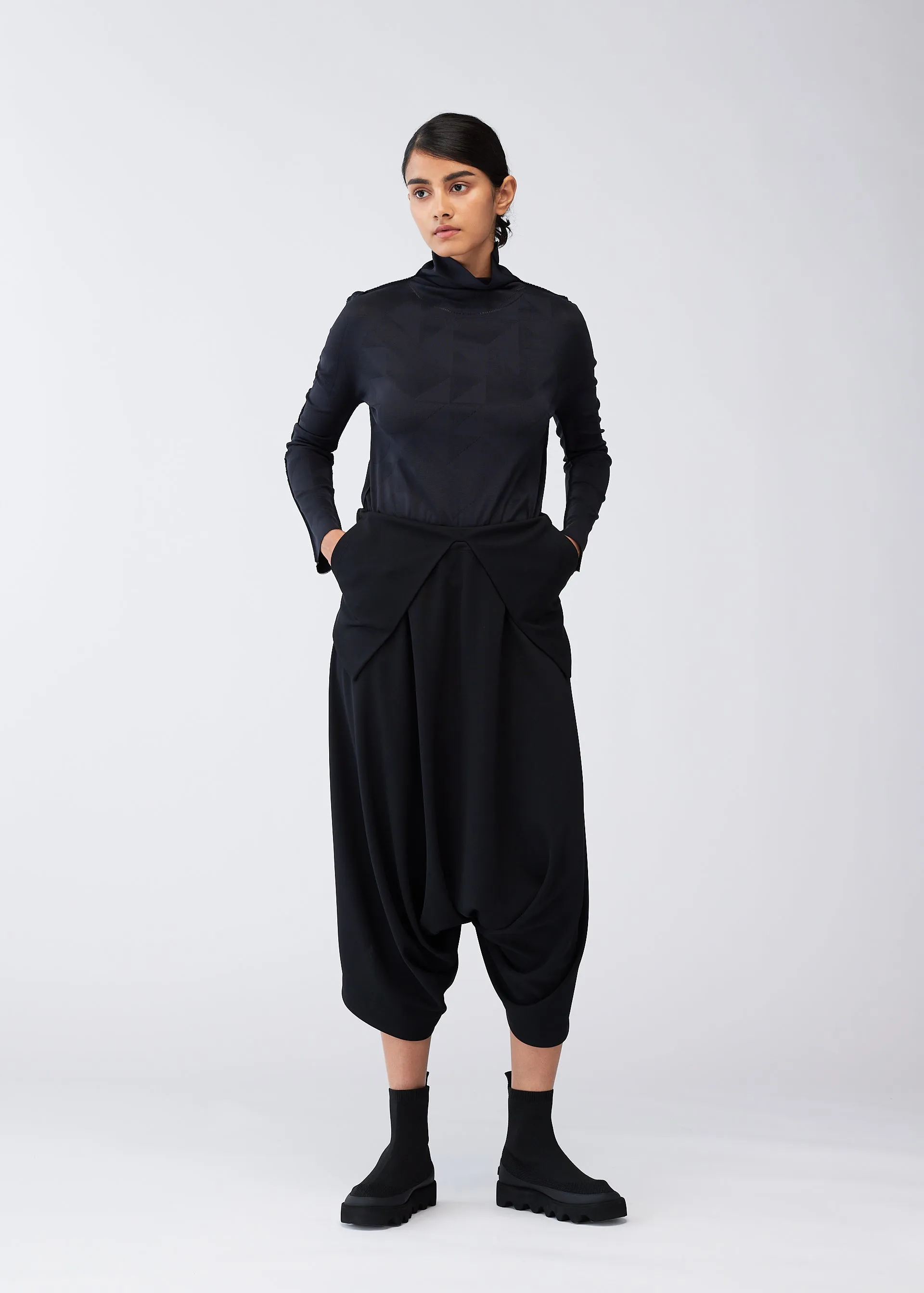 132 5. PANTS sold by Issey Miyake product image thumbnail 2