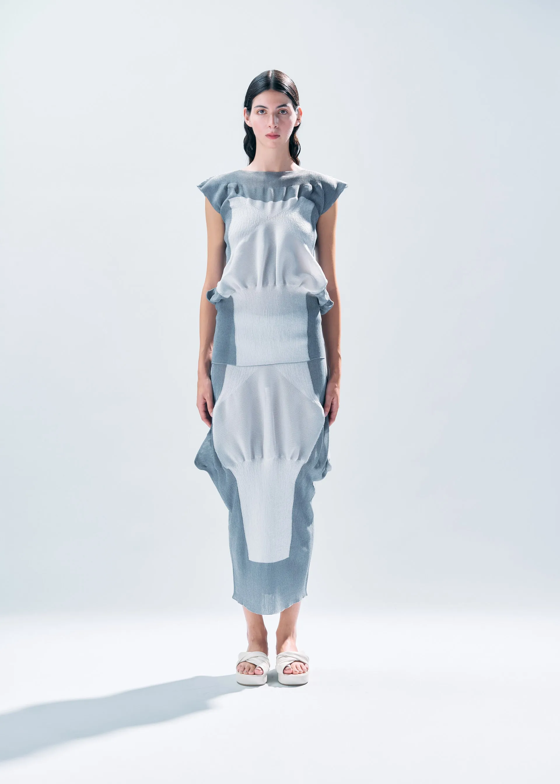 SHAPED NUDE TOP sold by Issey Miyake product image thumbnail 4