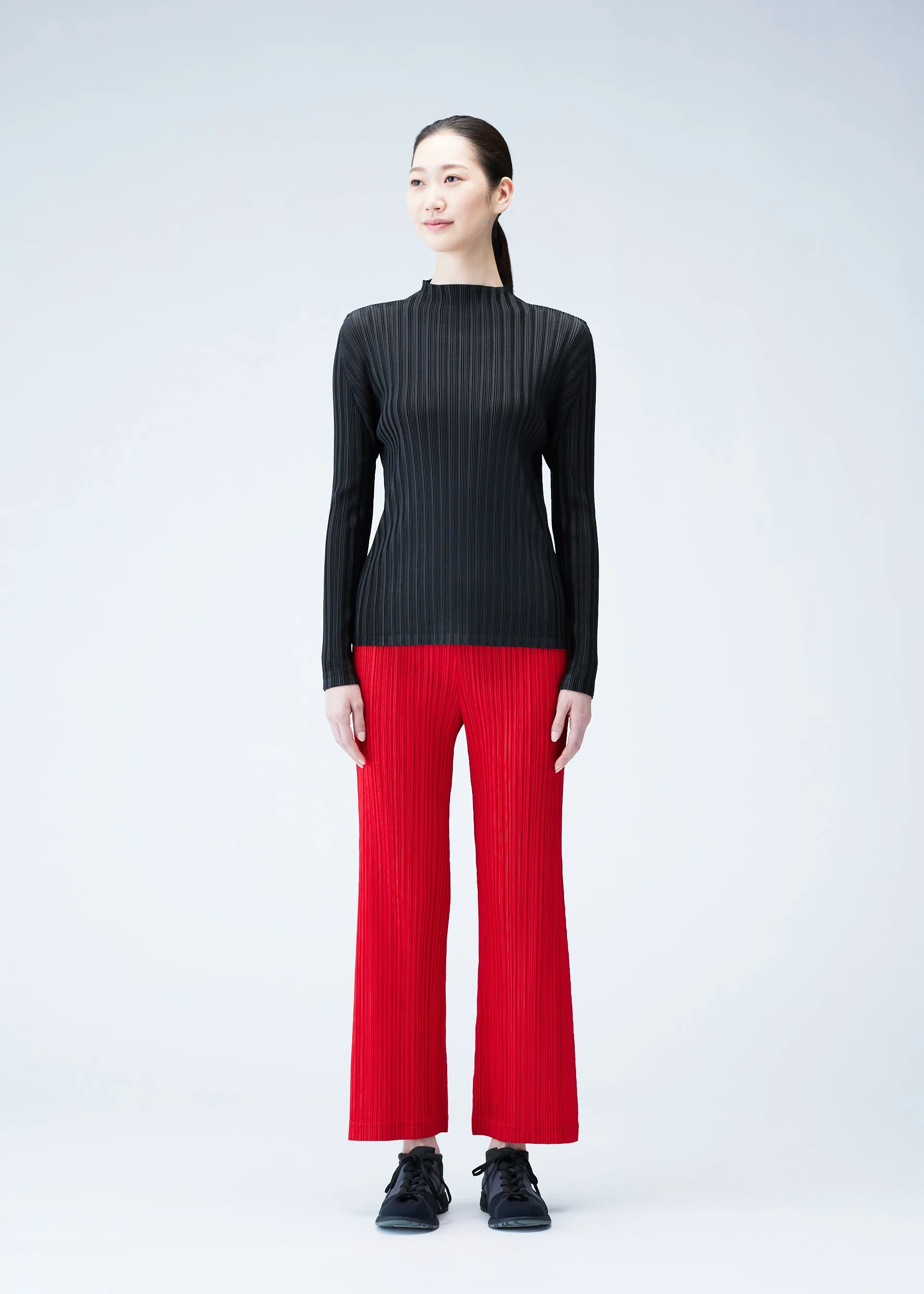 RIB PLEATS JANUARY sold by Issey Miyake product image thumbnail 2