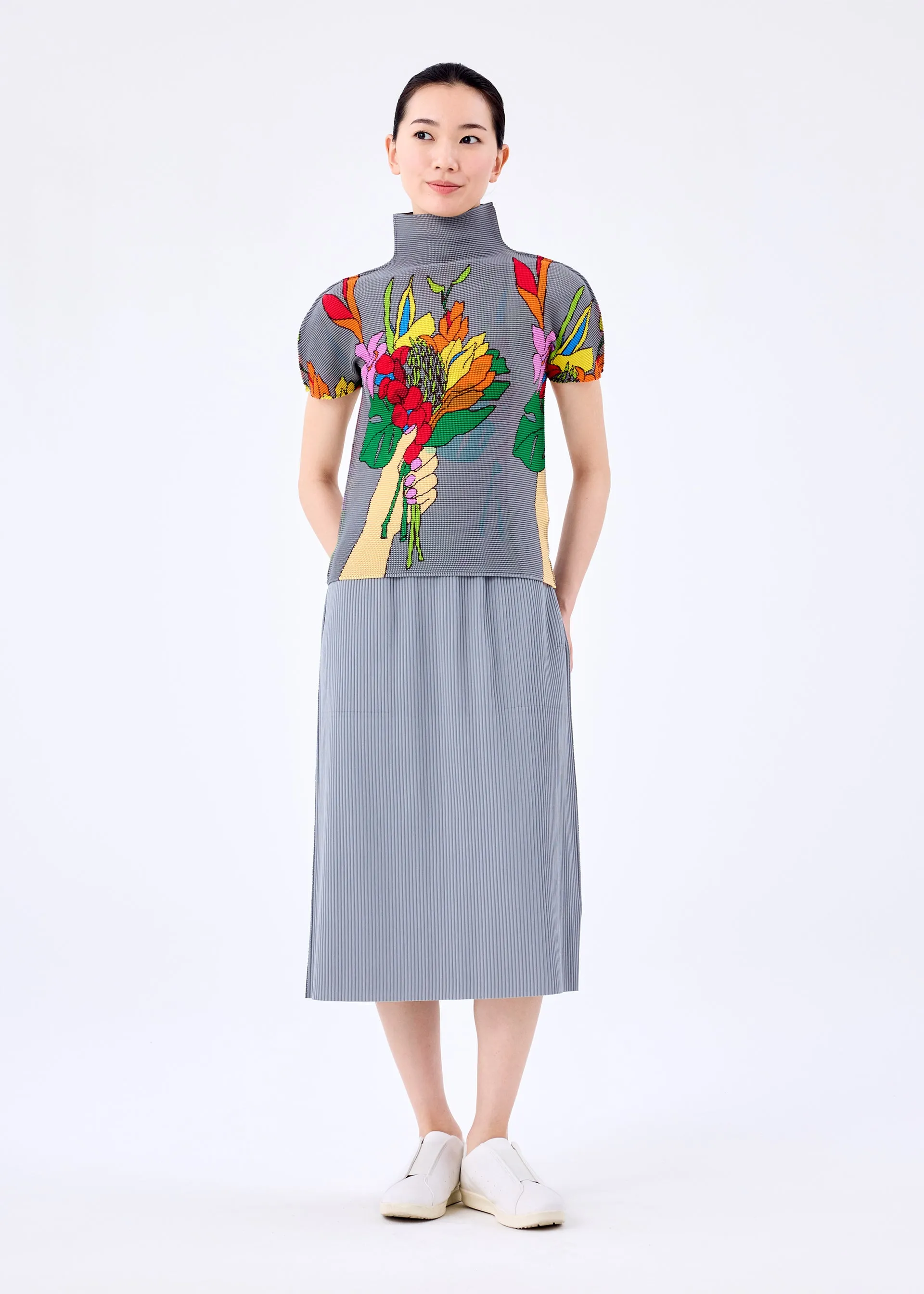 BOUQUET TOP sold by Issey Miyake product image thumbnail 5