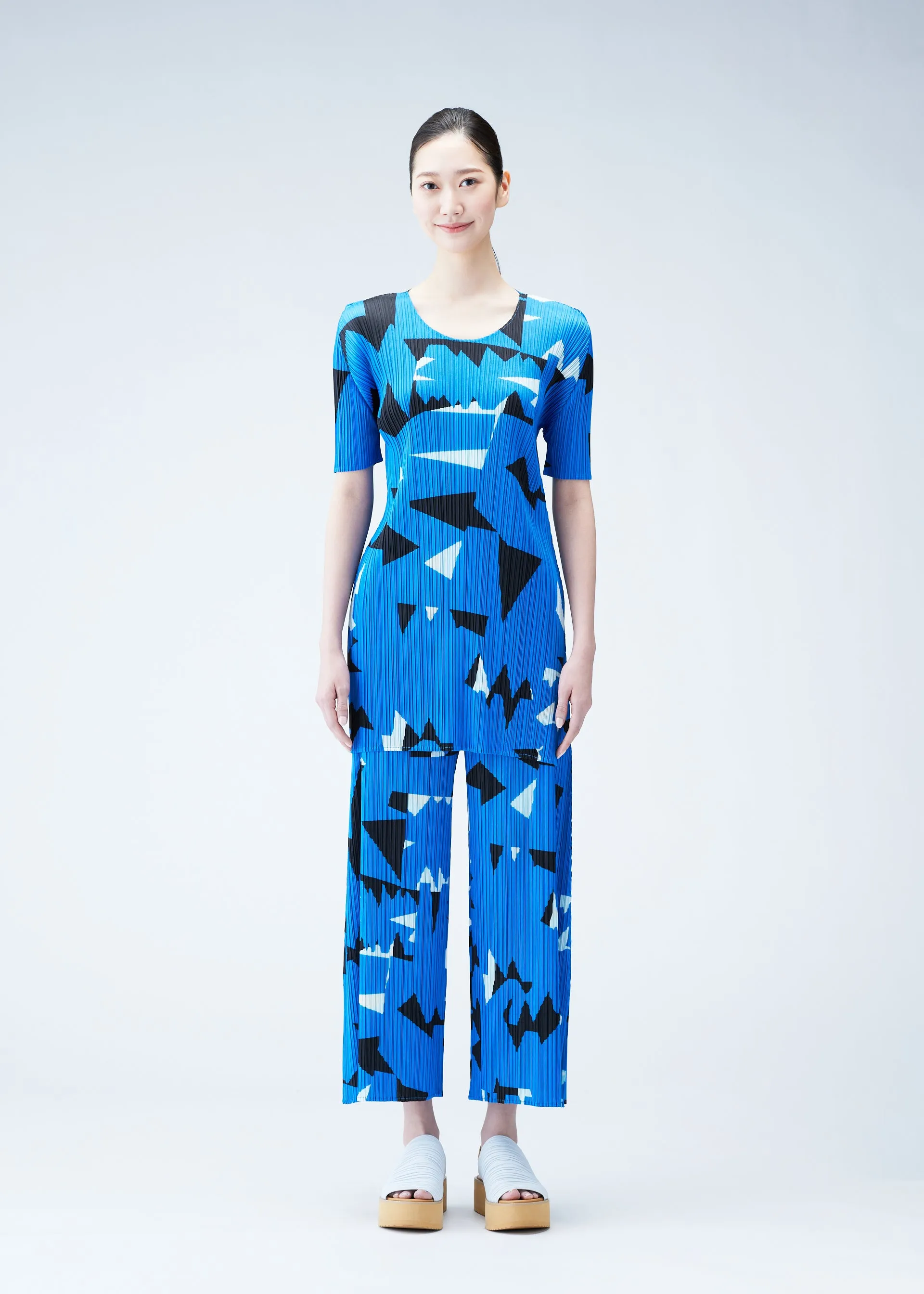 LUCID sold by Issey Miyake product image thumbnail 5