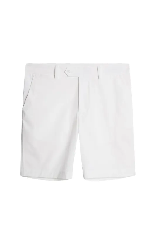 Players Shorts / White sold by J. Lindeberg