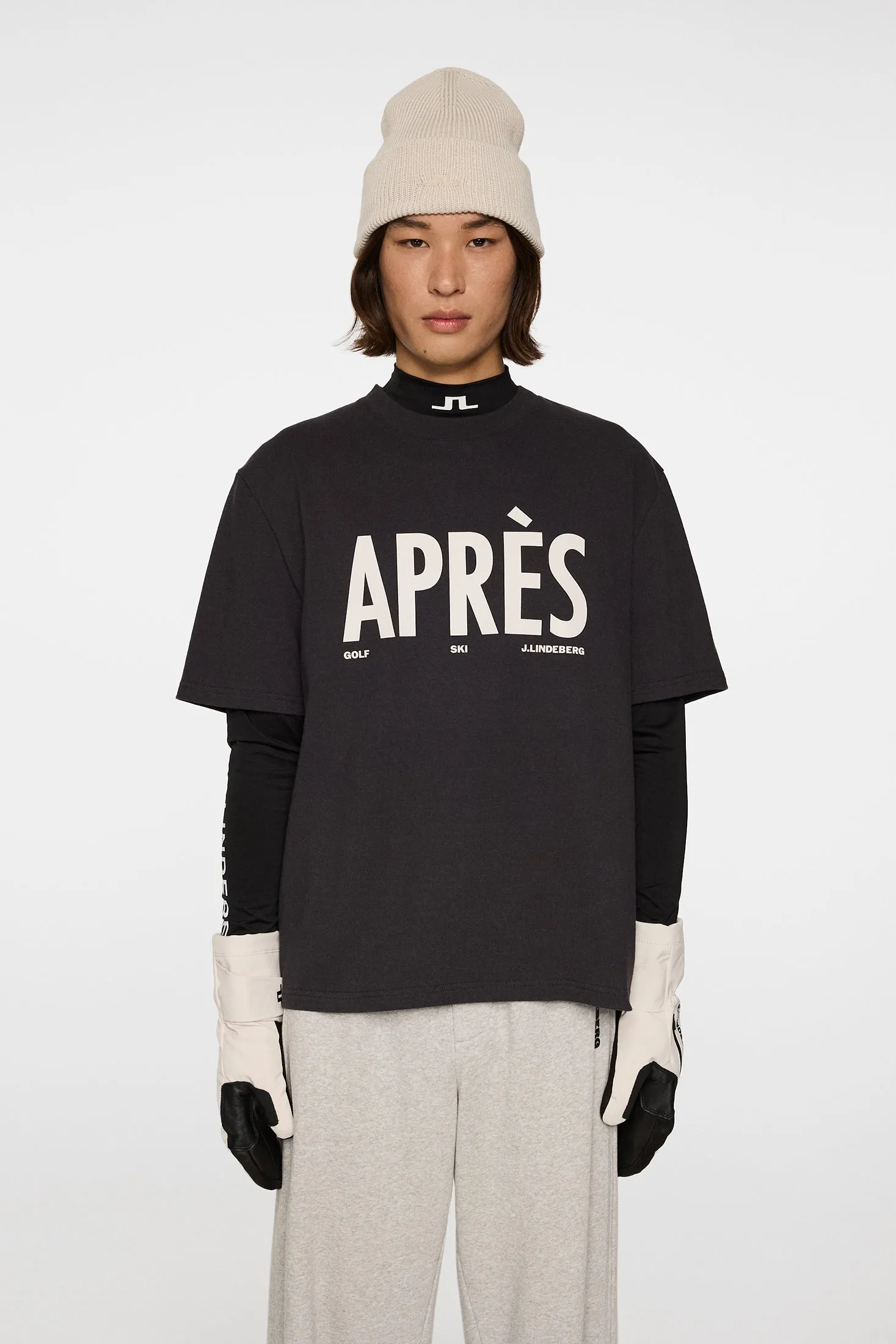 Hale Seasonal Logo T-shirt / Black sold by J. Lindeberg product image thumbnail 2