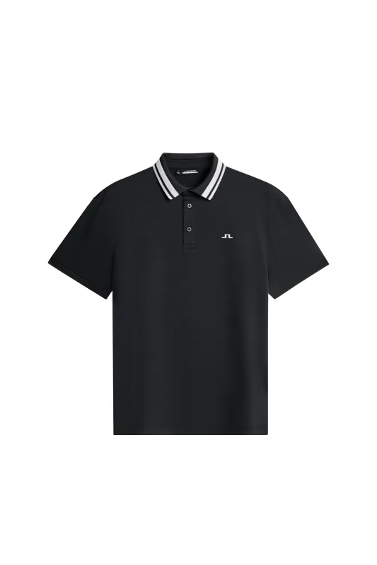 Kit Polo / Black made by J. Lindeberg