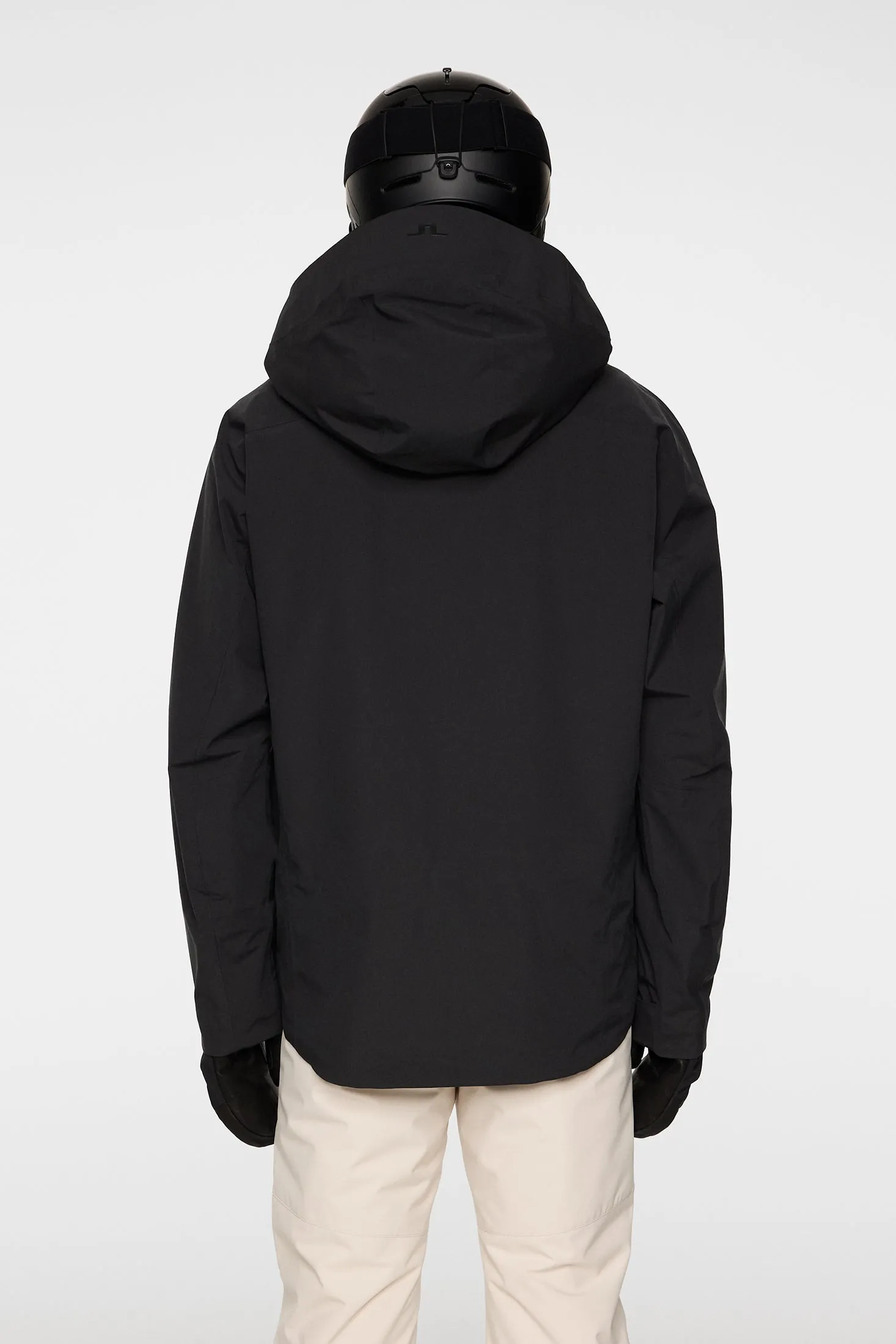 Sky Pro Shell Jacket / Black sold by J. Lindeberg product image thumbnail 3