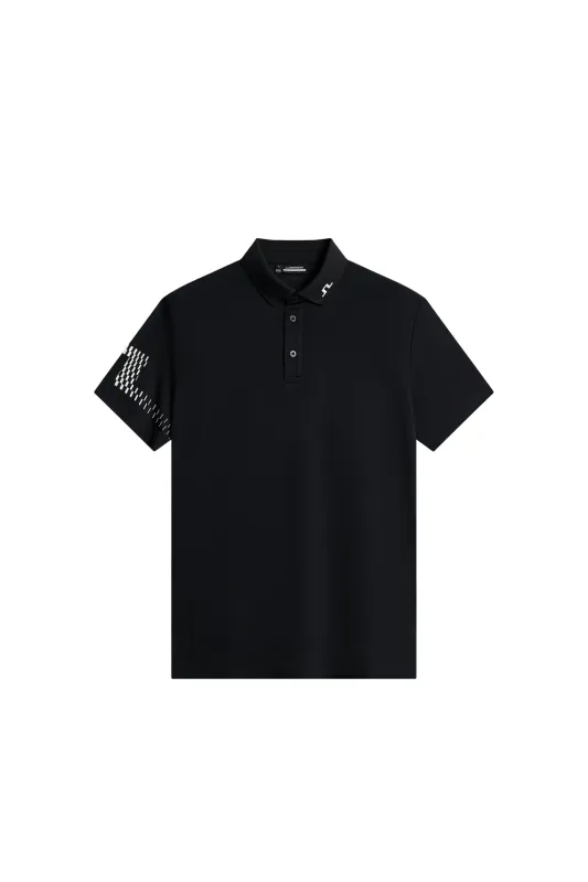 Heath Polo / Black sold by J. Lindeberg