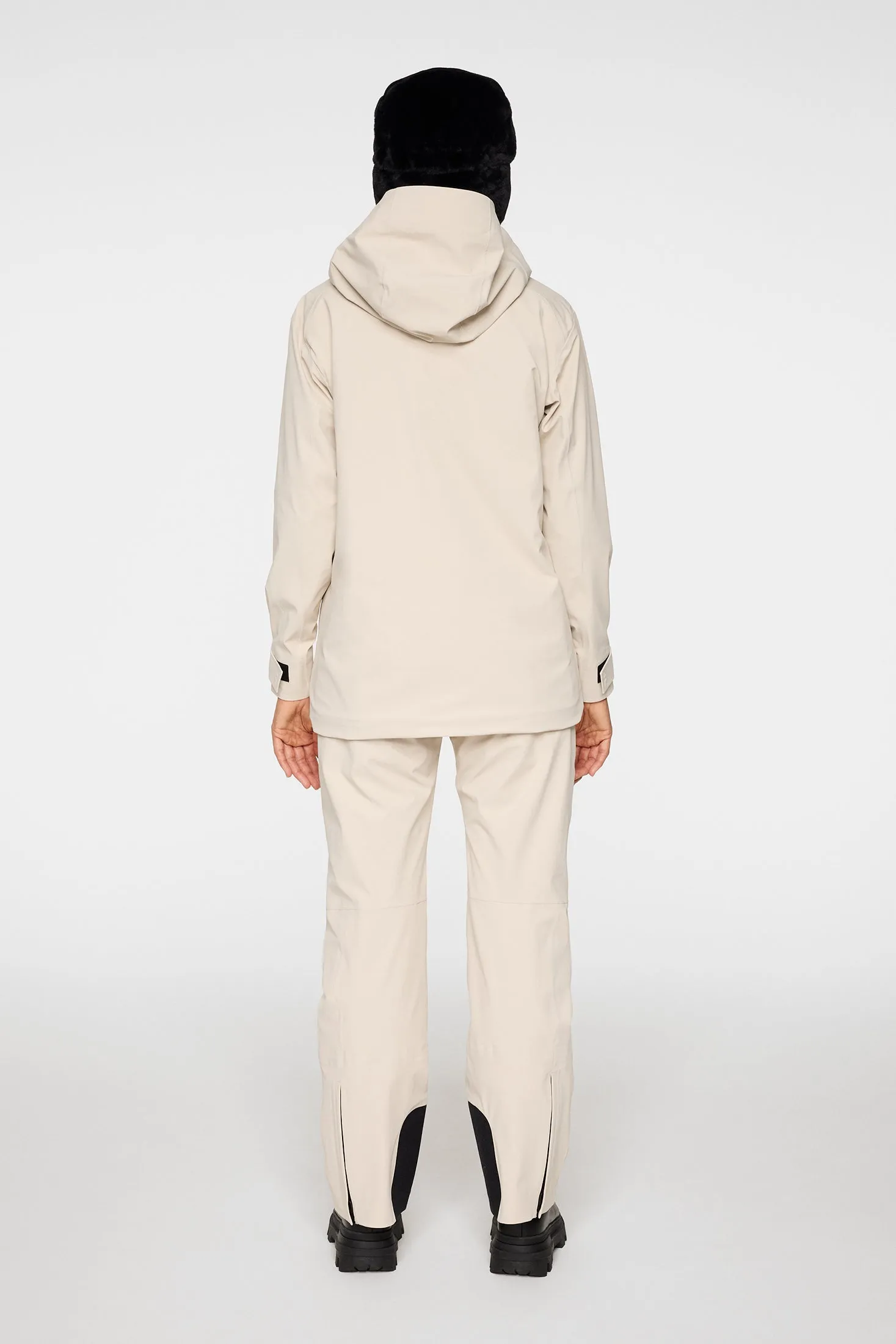 Solarcore Shell Pant / Moonbeam sold by J. Lindeberg product image thumbnail 3