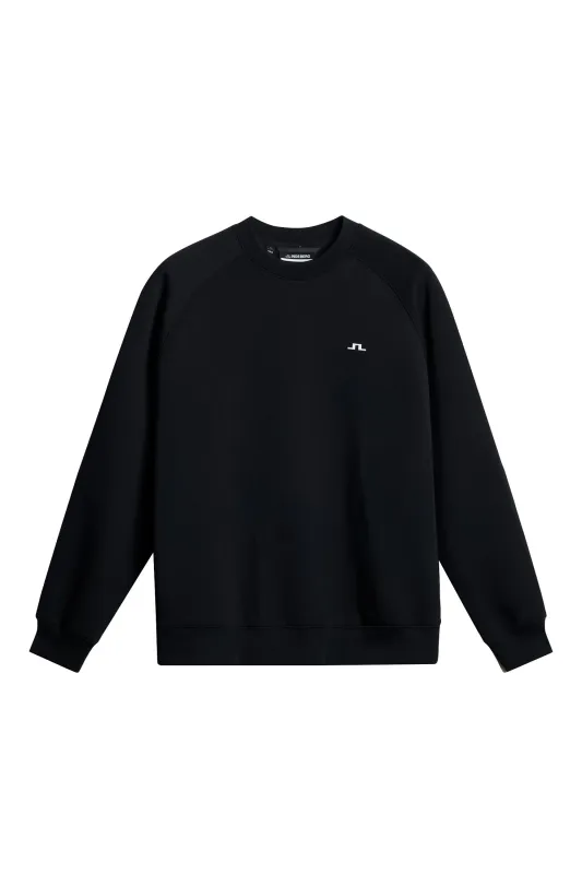 Finn Crew Neck / Black sold by J. Lindeberg