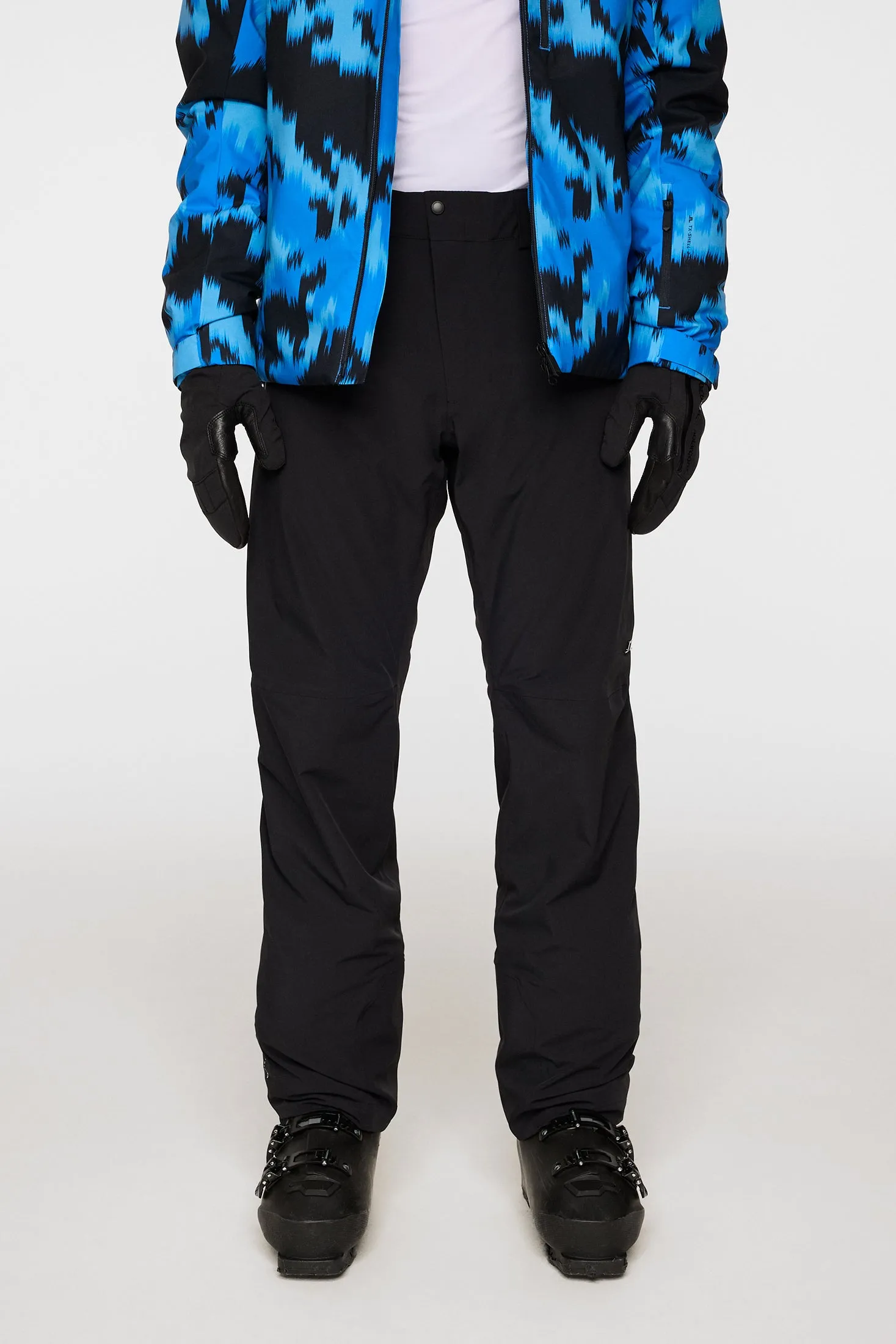 Alta Suspender Pants / Black sold by J. Lindeberg product image thumbnail 2