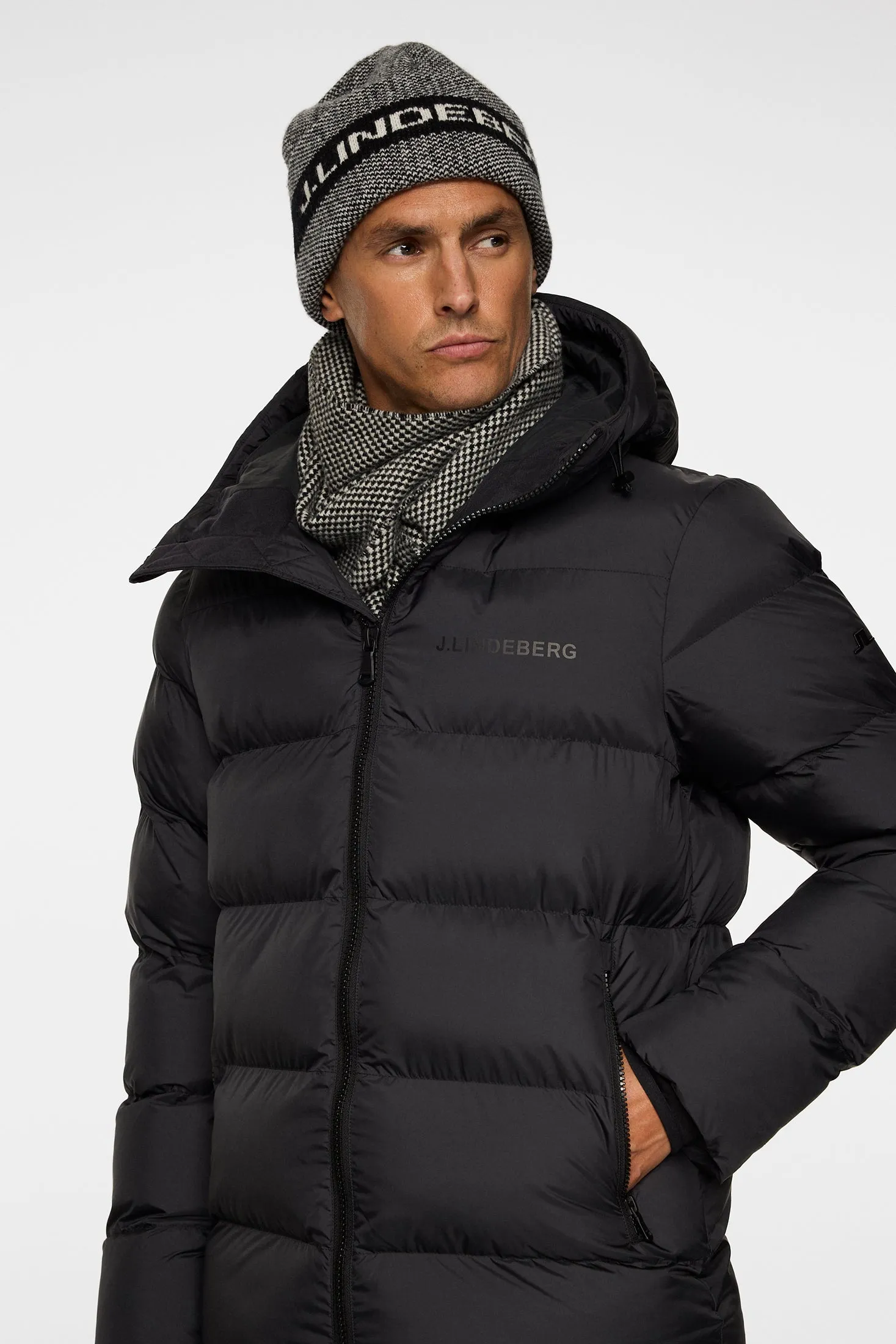 Barek Padded Jacket / Black sold by J. Lindeberg product image thumbnail 5