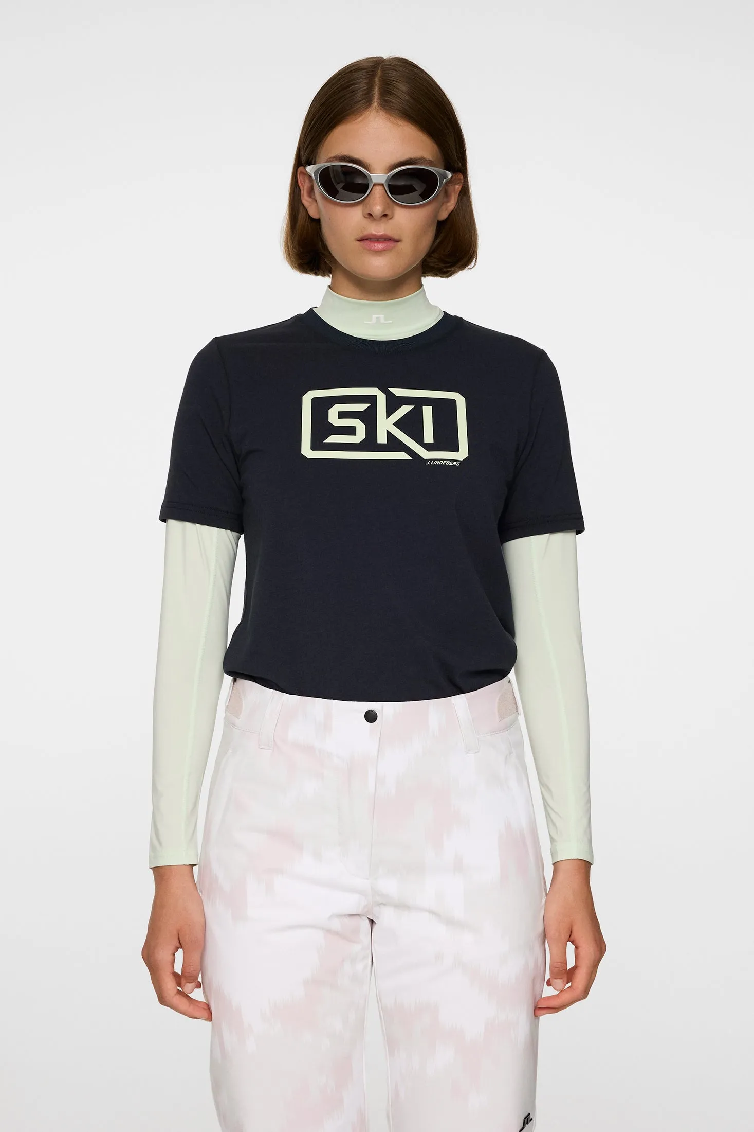 Malia T-shirt / JL Navy sold by J. Lindeberg product image thumbnail 2