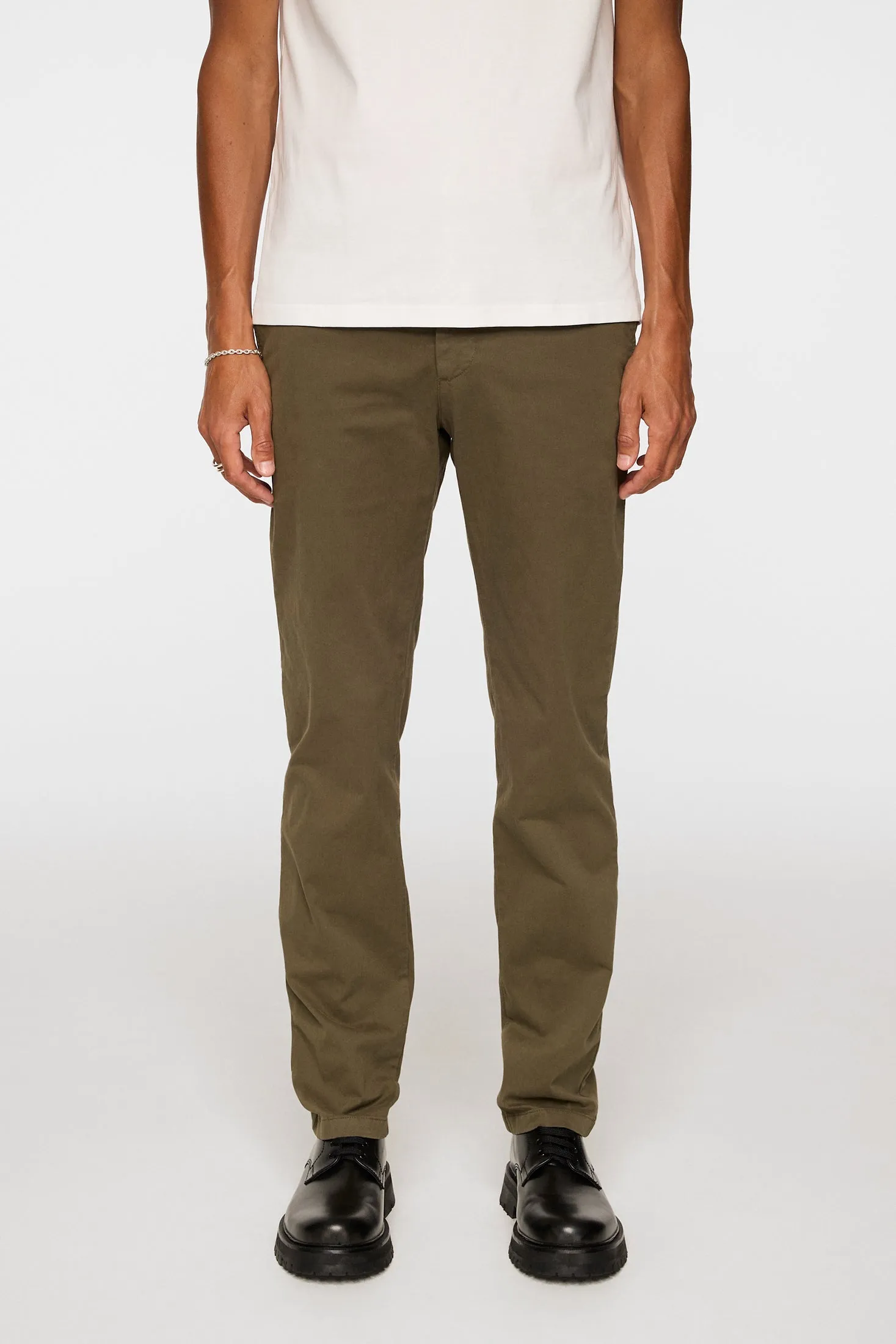 Ched Cotton Stretch Pants / Forest Green sold by J. Lindeberg product image thumbnail 2