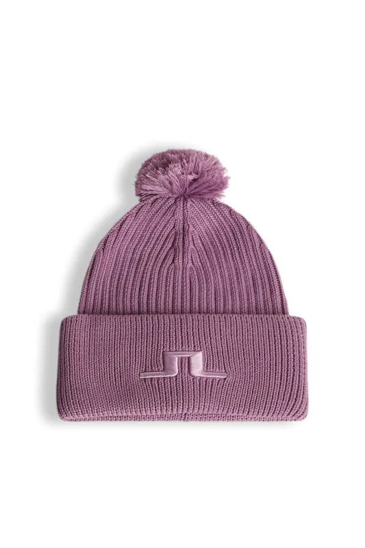 Grace Beanie / Very Grape made by J. Lindeberg