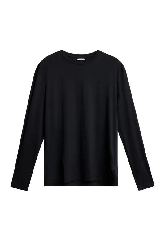 Ade T-shirt LS / Black sold by J. Lindeberg