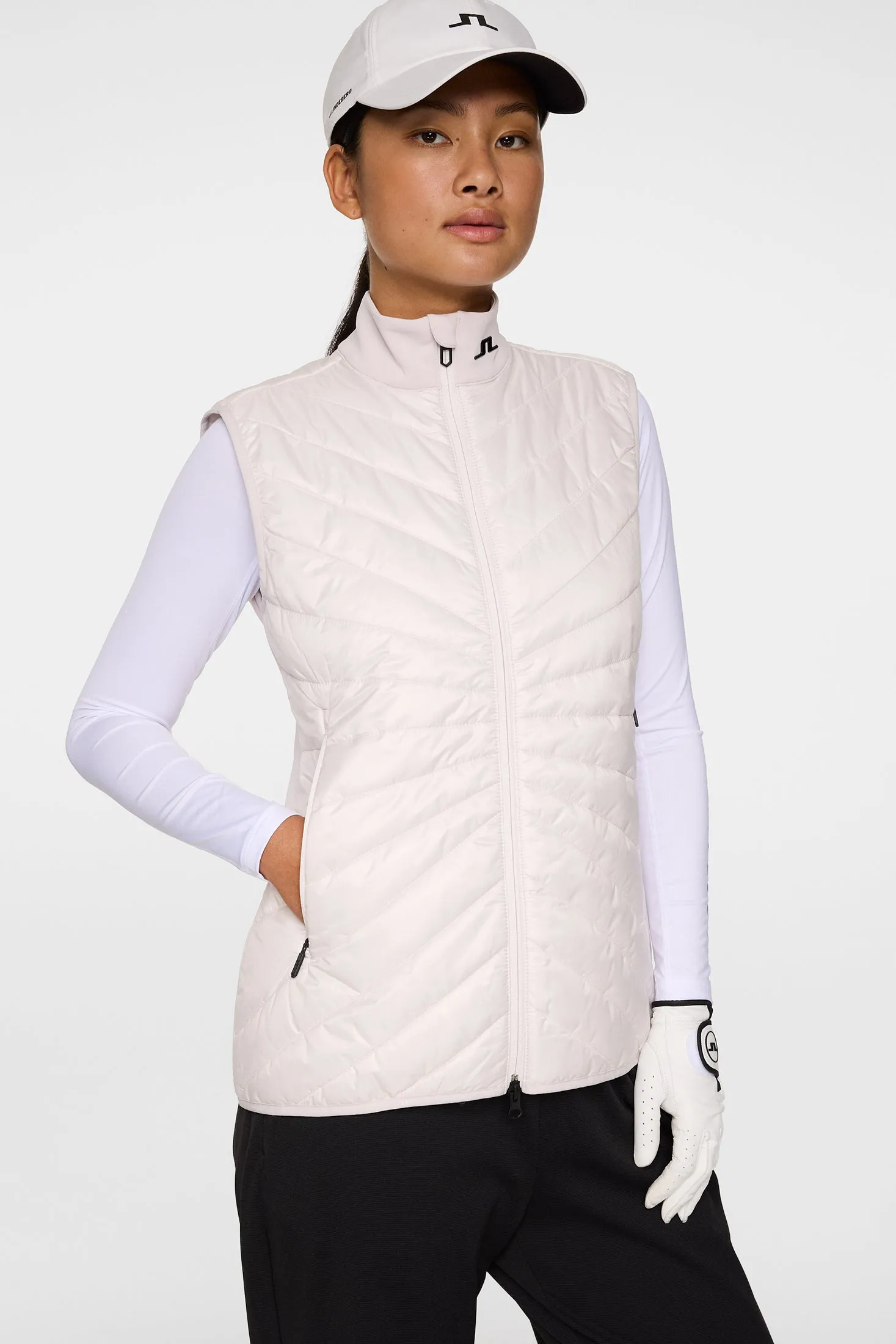 Madde Quilt Hybrid Vest / Grey Lilac sold by J. Lindeberg product image thumbnail 5