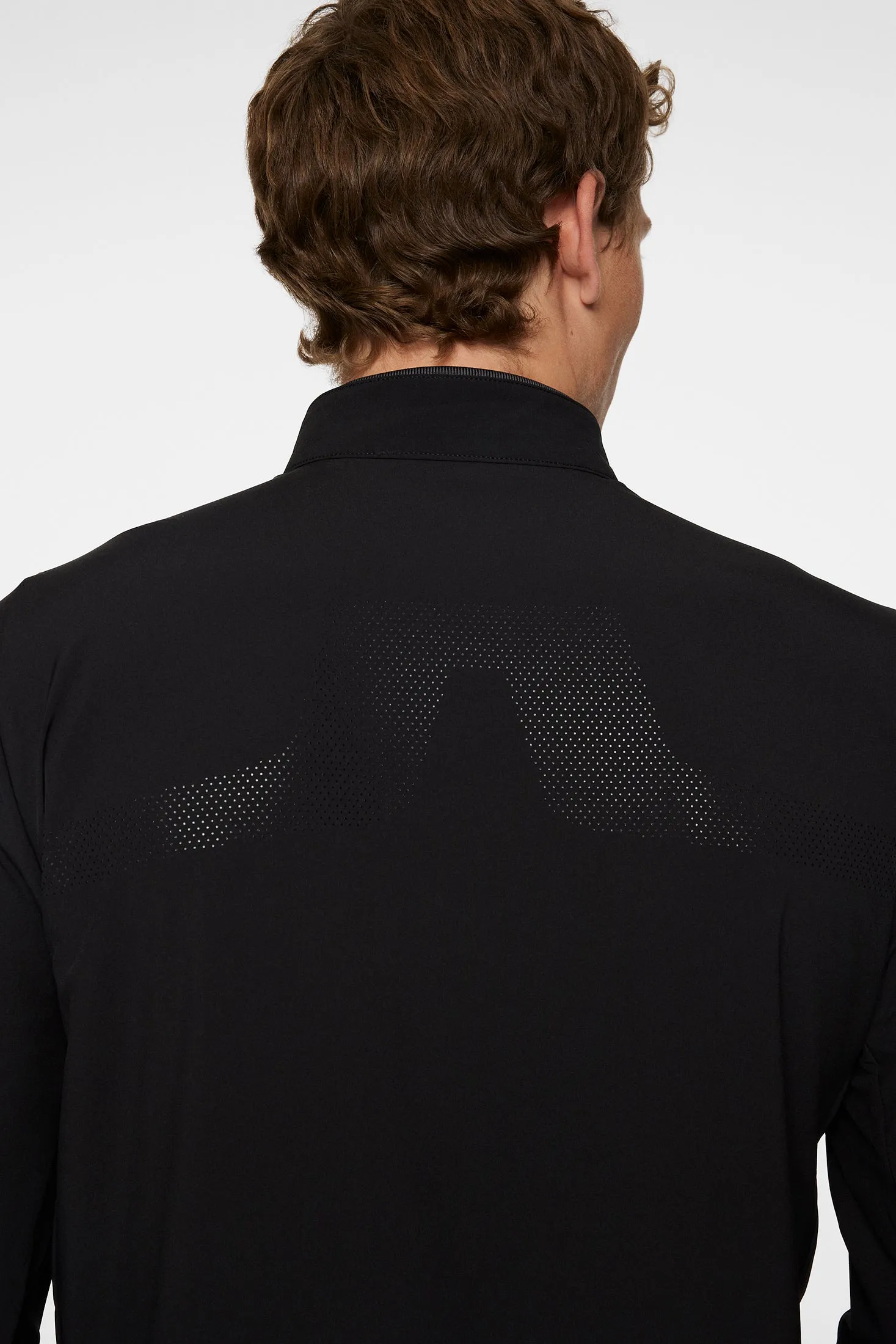 KV Hybrid Golf Jacket / Black sold by J. Lindeberg product image thumbnail 5