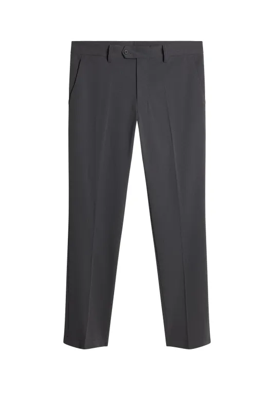 Vent Pant / Asphalt sold by J. Lindeberg