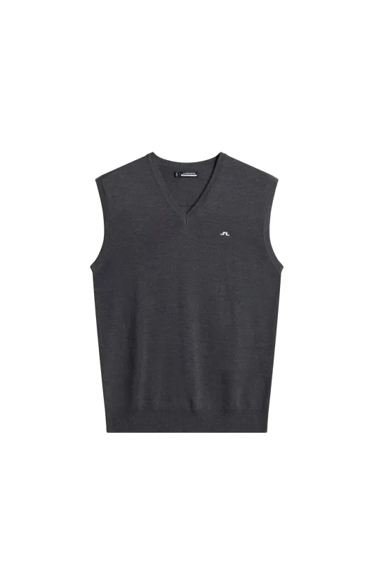 Liam Knitted Vest / Dark Grey Melange made by J. Lindeberg