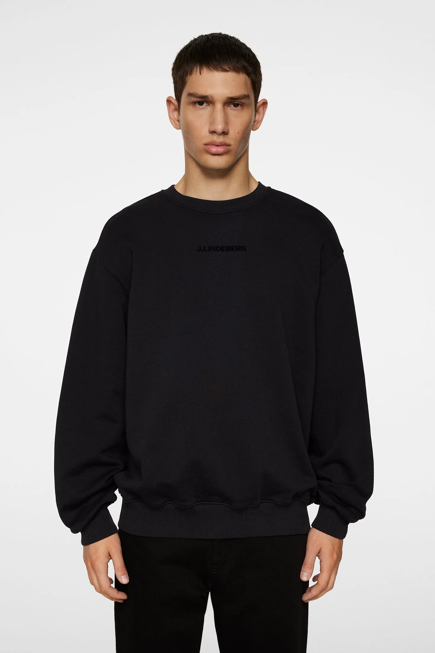 Callan Crew Neck / Black sold by J. Lindeberg product image thumbnail 2