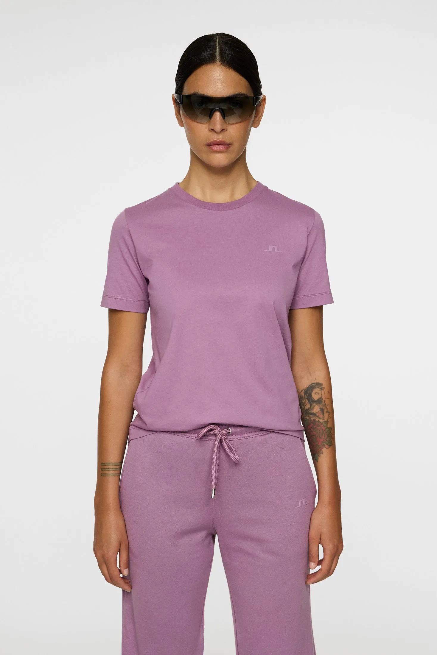 W Alpha T-shirt / Very Grape sold by J. Lindeberg product image thumbnail 2