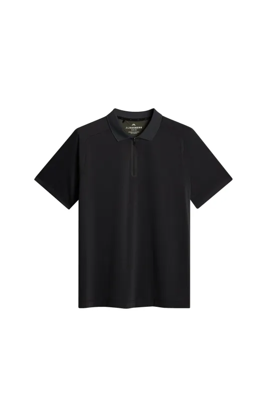 Nero Polo / Black sold by J. Lindeberg