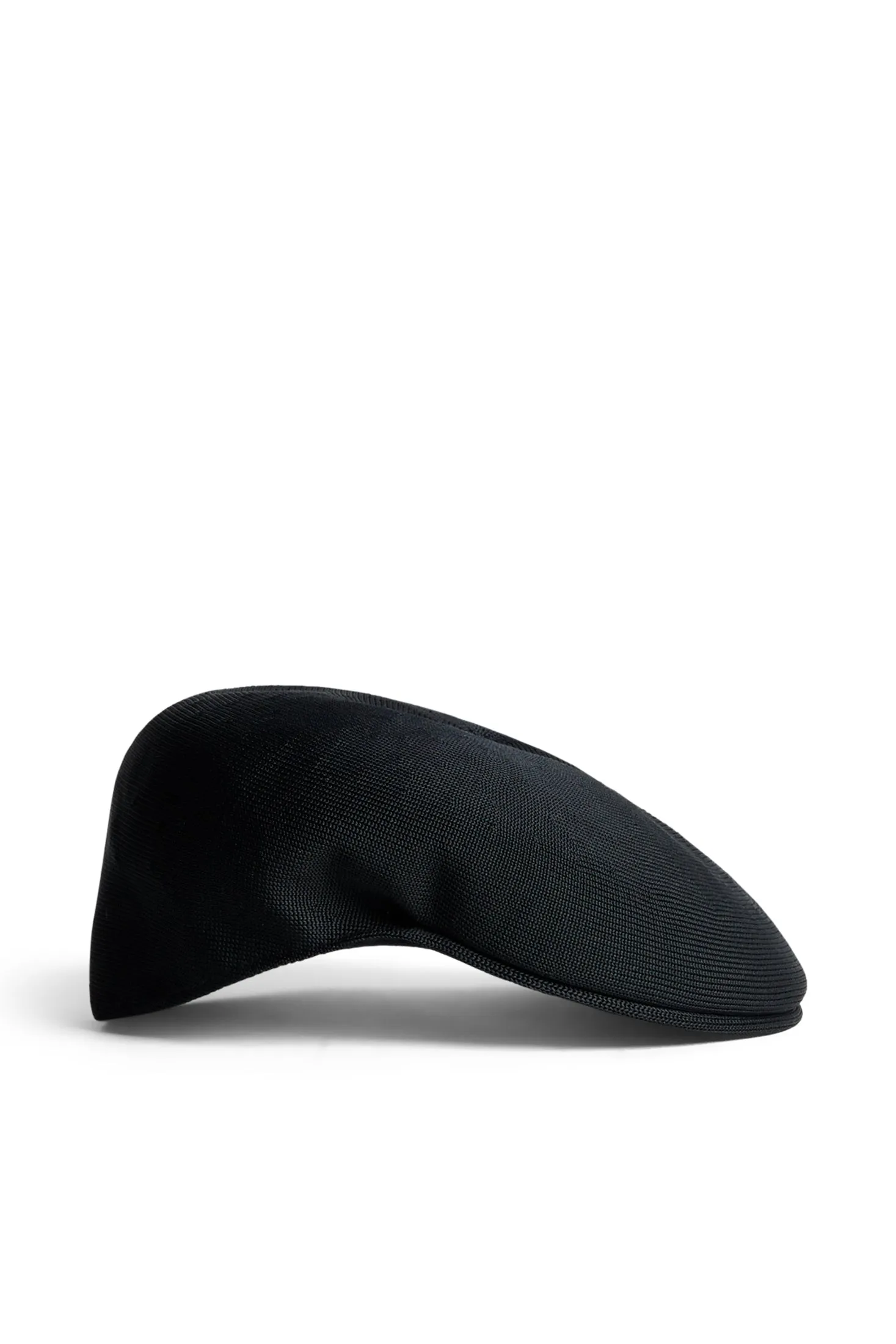 Douglas 504 / Black sold by J. Lindeberg product image thumbnail 4