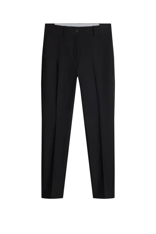 Pinja Pant / Black sold by J. Lindeberg