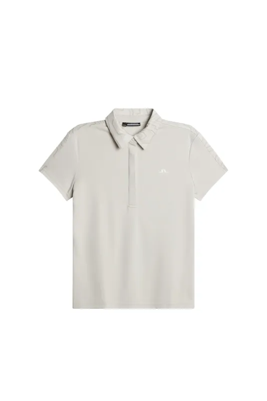 Cara Polo / Moonbeam sold by J. Lindeberg