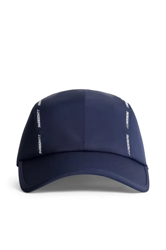 Strike cap / JL Navy sold by J. Lindeberg