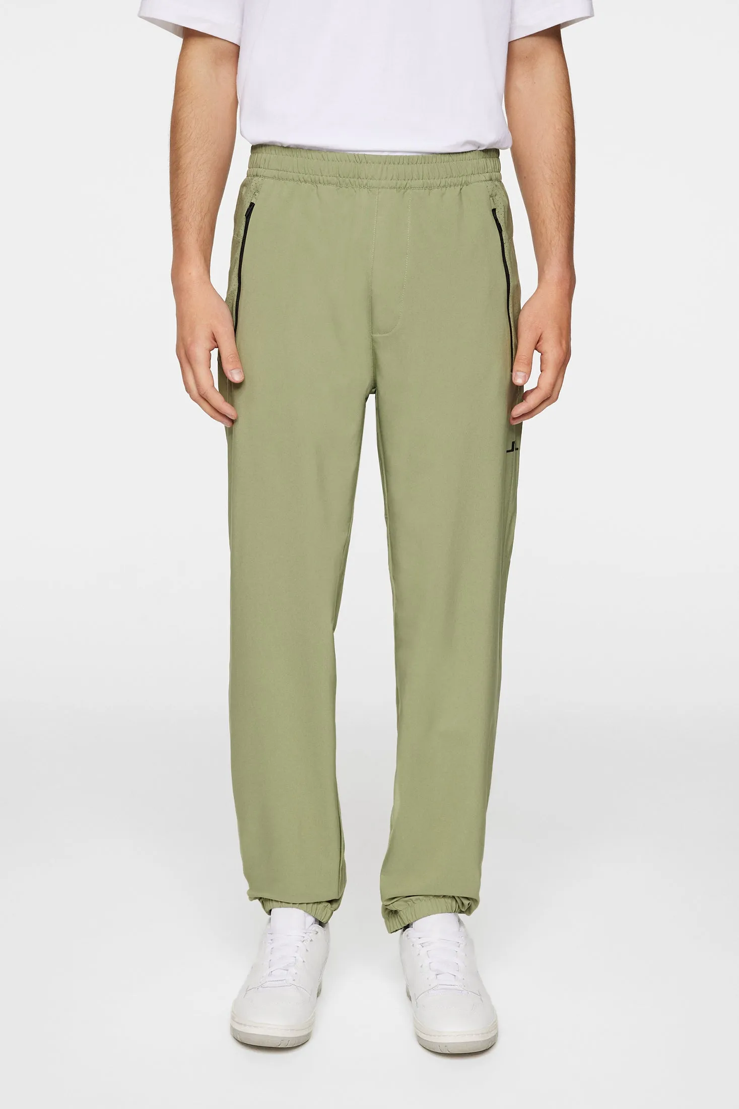 Novo Pro Pack Pant / Oil Green sold by J. Lindeberg