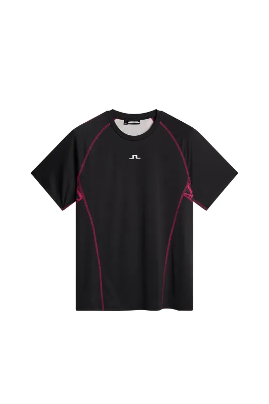 Alfonso Printed T-shirt / Black sold by J. Lindeberg