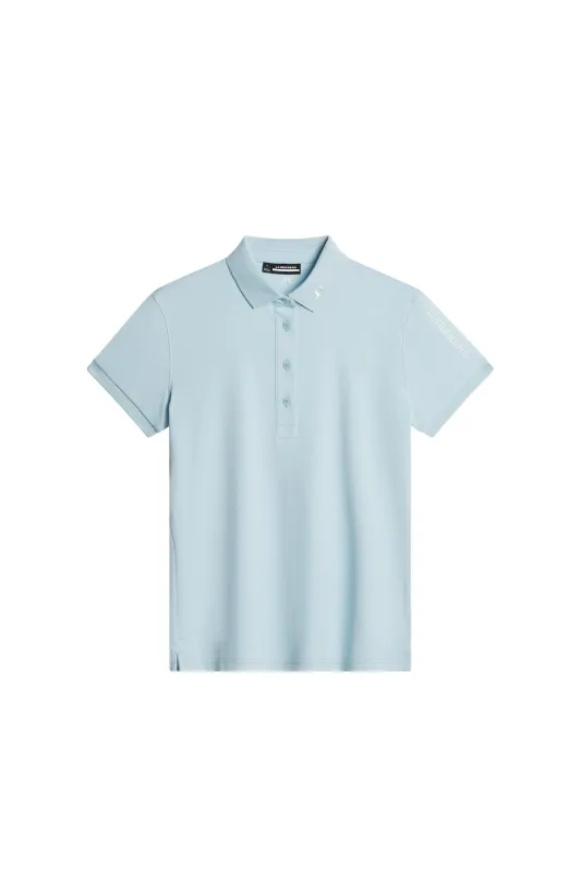 Tour Tech Polo / Winter Sky sold by J. Lindeberg