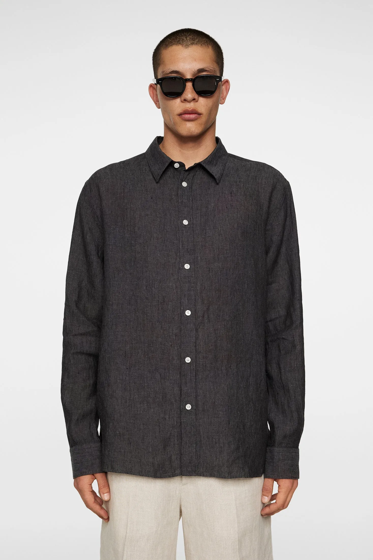 Reg LS Linen Melange Shirt / Black sold by J. Lindeberg product image thumbnail 2