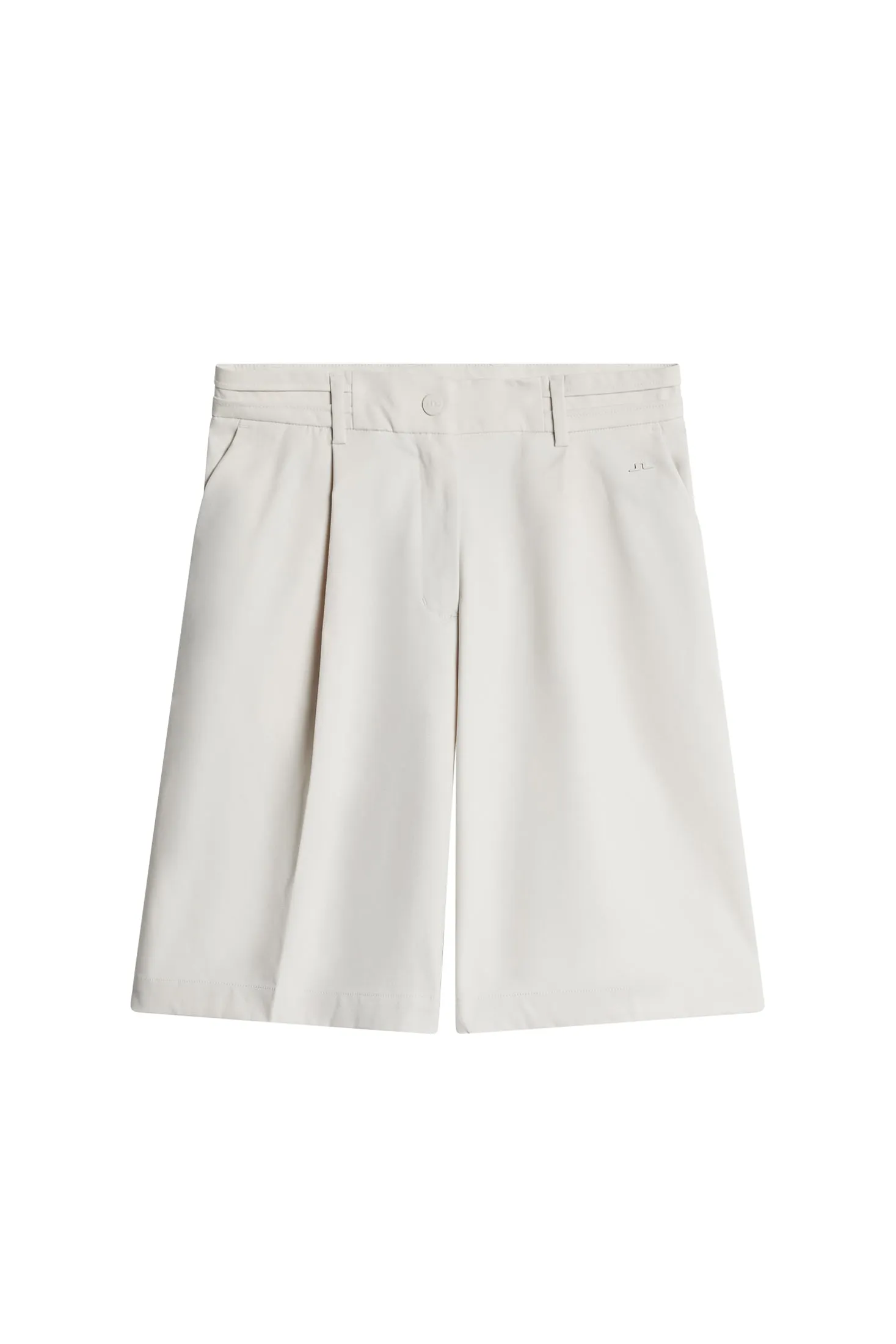 Maggie Shorts / Moonbeam sold by J. Lindeberg