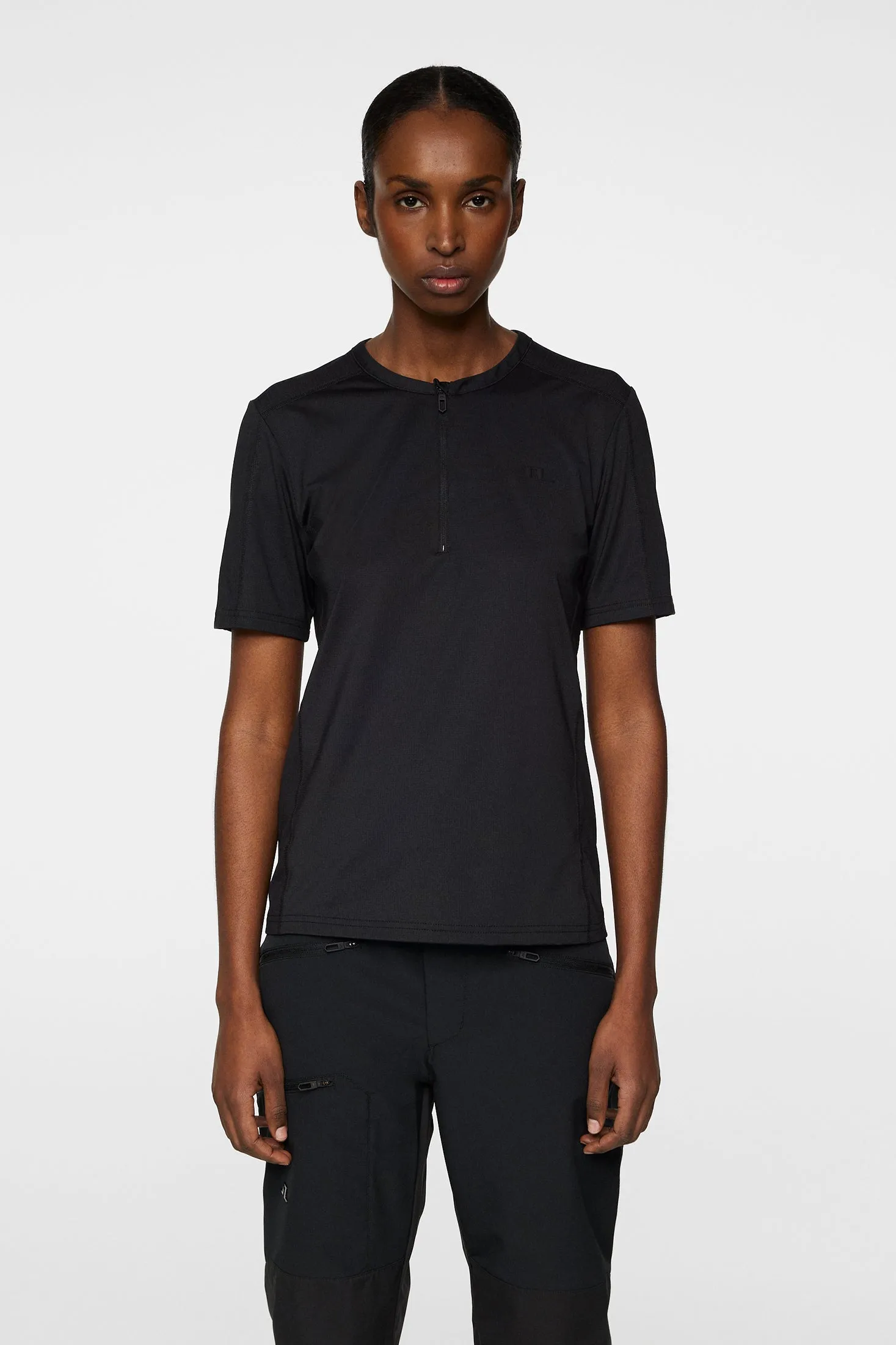 Landa T-shirt / Black sold by J. Lindeberg product image thumbnail 3