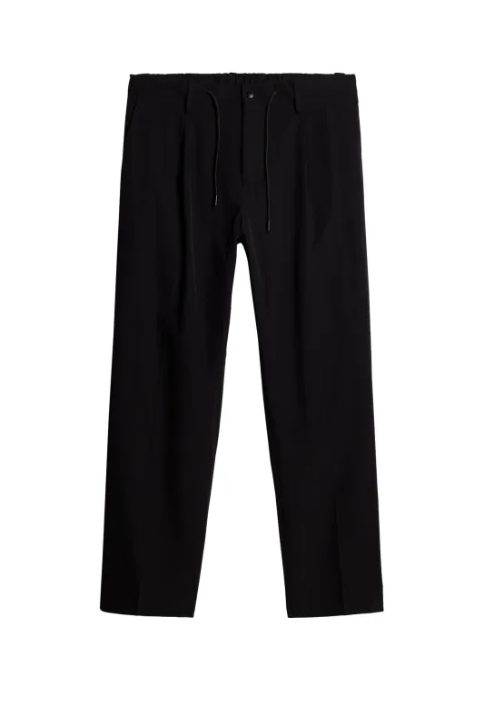 Jun WR Tech Stretch Pants / Black made by J. Lindeberg