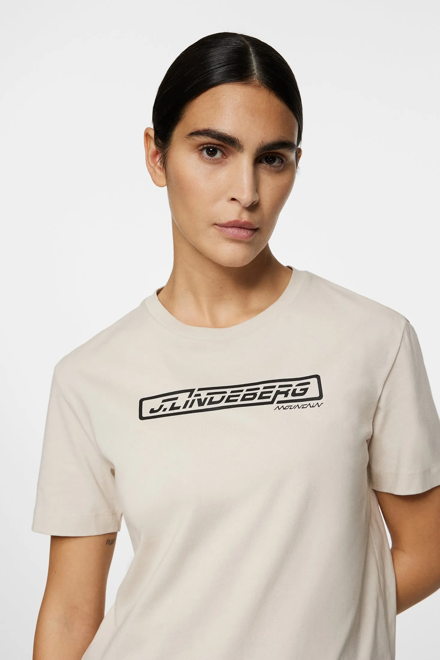 Laurel T-shirt / Moonbeam sold by J. Lindeberg product image thumbnail 5