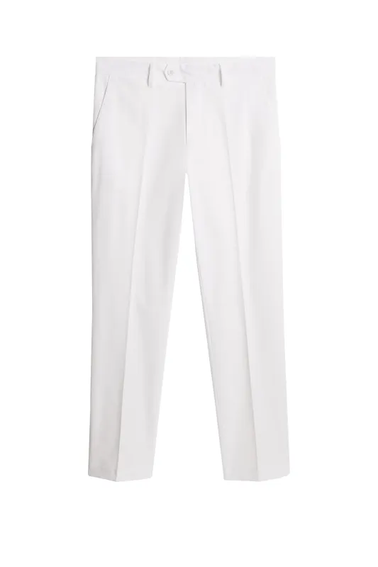 Vent Pant / White sold by J. Lindeberg