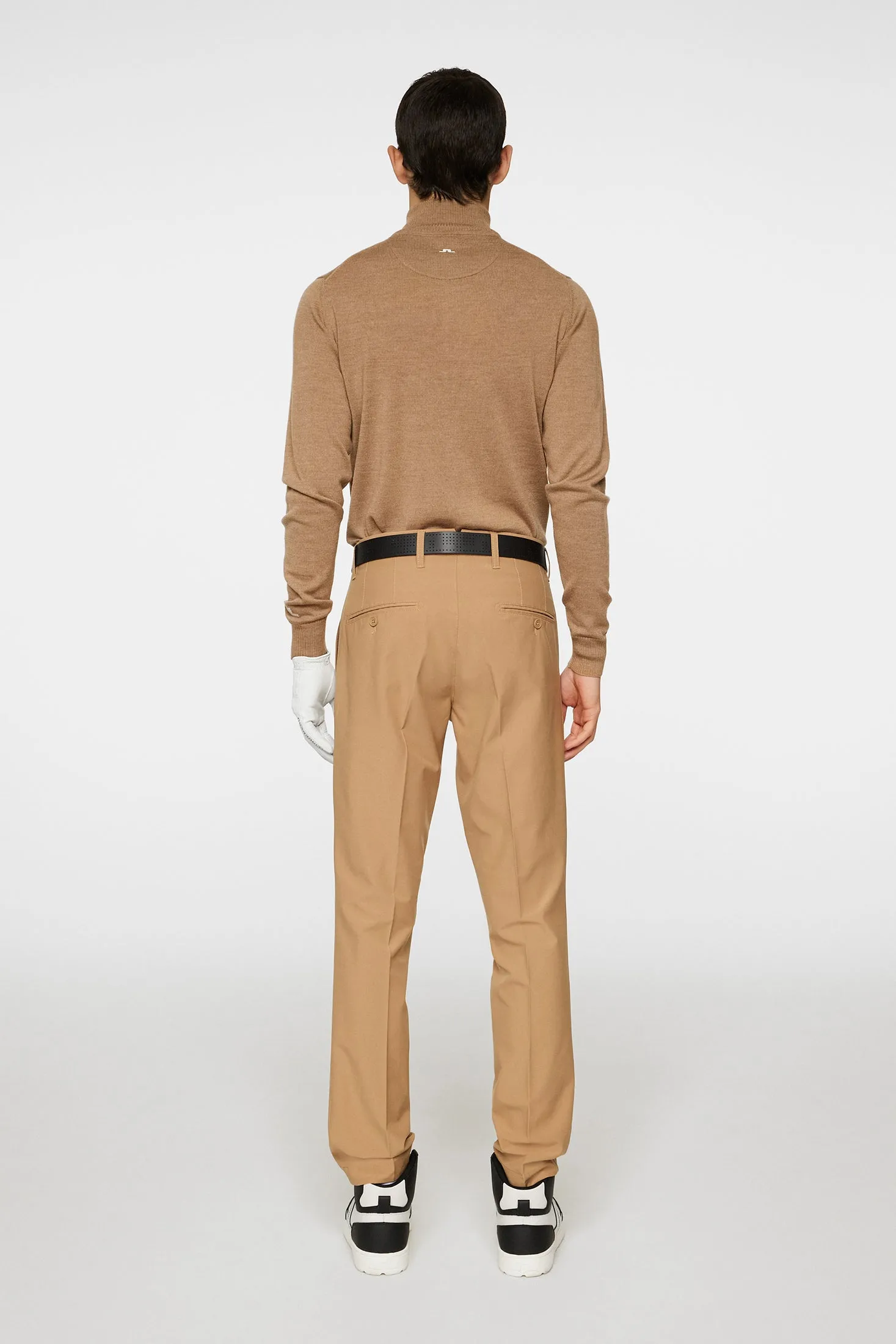 Ellott Pant / Tigers Eye sold by J. Lindeberg product image thumbnail 3