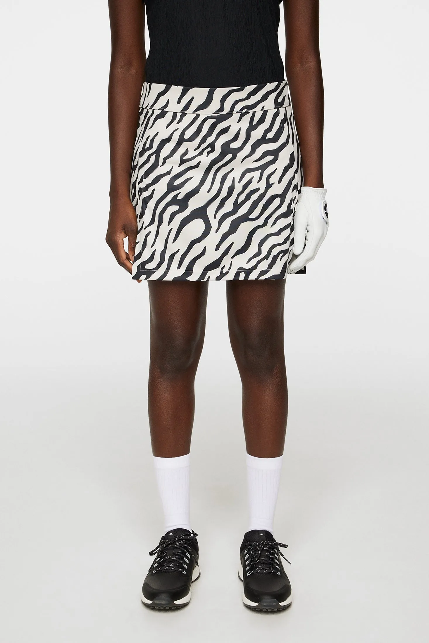 Amelie Mid Print Skirt / Tour Tiger Moonbeam M sold by J. Lindeberg product image thumbnail 2