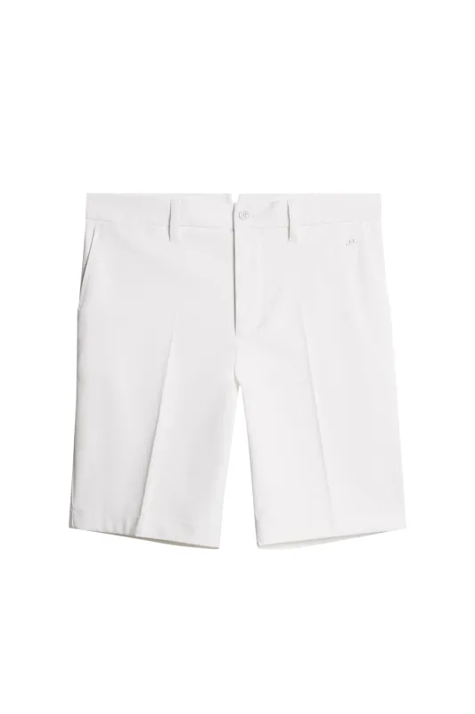 Eloy Shorts / White sold by J. Lindeberg
