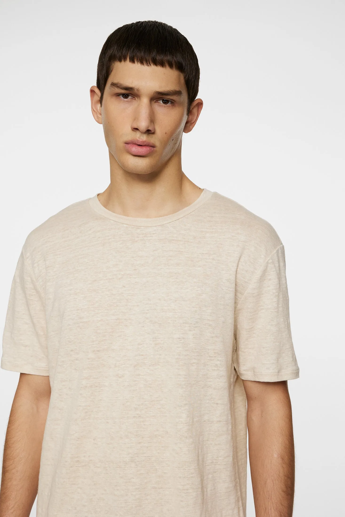 Coma Linen Tee / Moonbeam sold by J. Lindeberg product image thumbnail 5