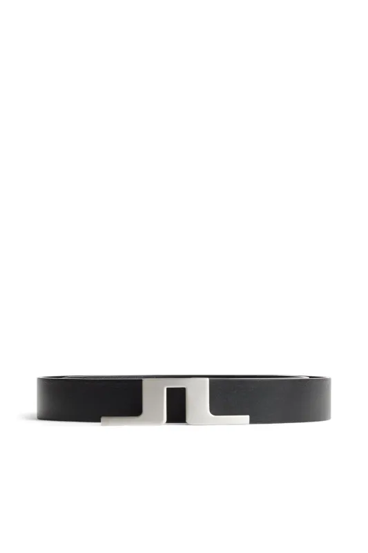 Betsy Belt / Black sold by J. Lindeberg