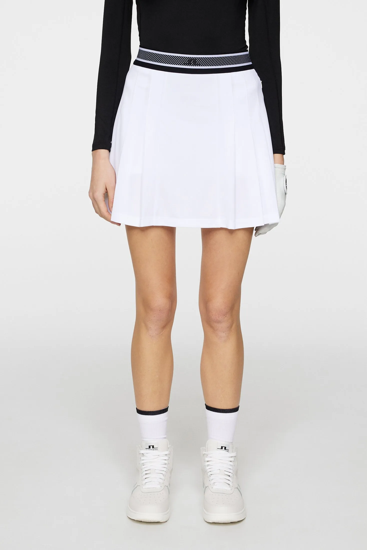 Harlow Skirt / White sold by J. Lindeberg product image thumbnail 2